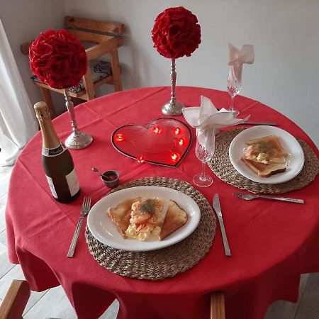 Burnham Road Suite Guest House Bulawayo Bagian luar foto